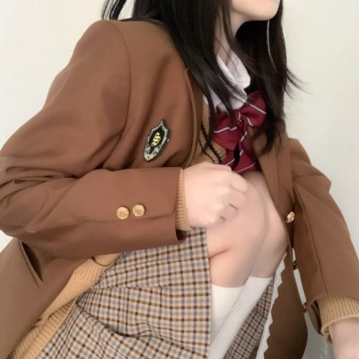 强袭魔女第一季