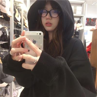 阿潘小姐